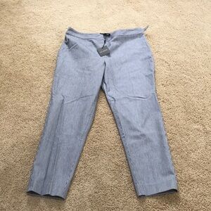 NWT! St John Size 14 striped Bianco/Caviar Emma fit ankle pants